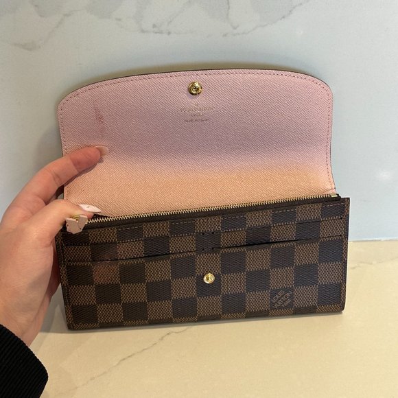 LOUIS VUITTON Sarah Wallet - Picture 6 of 10